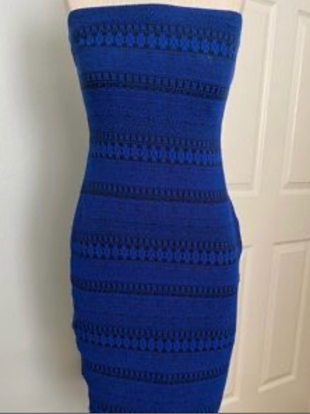 BEBE Royal Blue Geometric Knit Strapless Bodycon Dress - L
